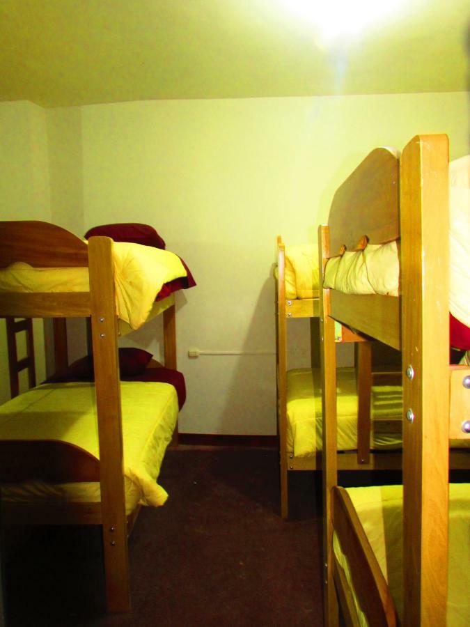 The Grasshopper Hostels Av Alta Куско Экстерьер фото