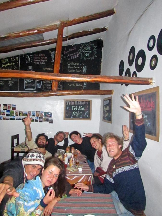 The Grasshopper Hostels Av Alta Куско Экстерьер фото