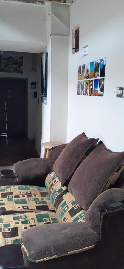 The Grasshopper Hostels Av Alta Куско Экстерьер фото